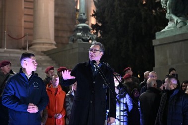 Vučić: Idemo na izbore, pobijedićemo u svakom mjestu u Srbiji